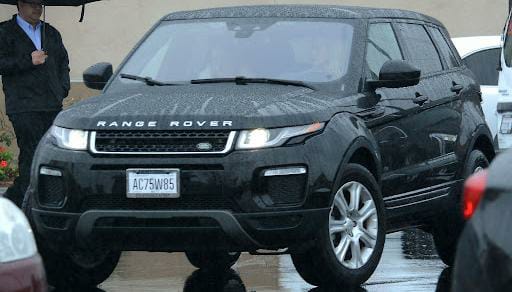 Selena Gomez Spotted With Black Range Rover