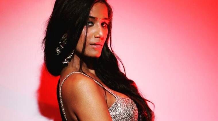 Poonam Pandey Car Collection