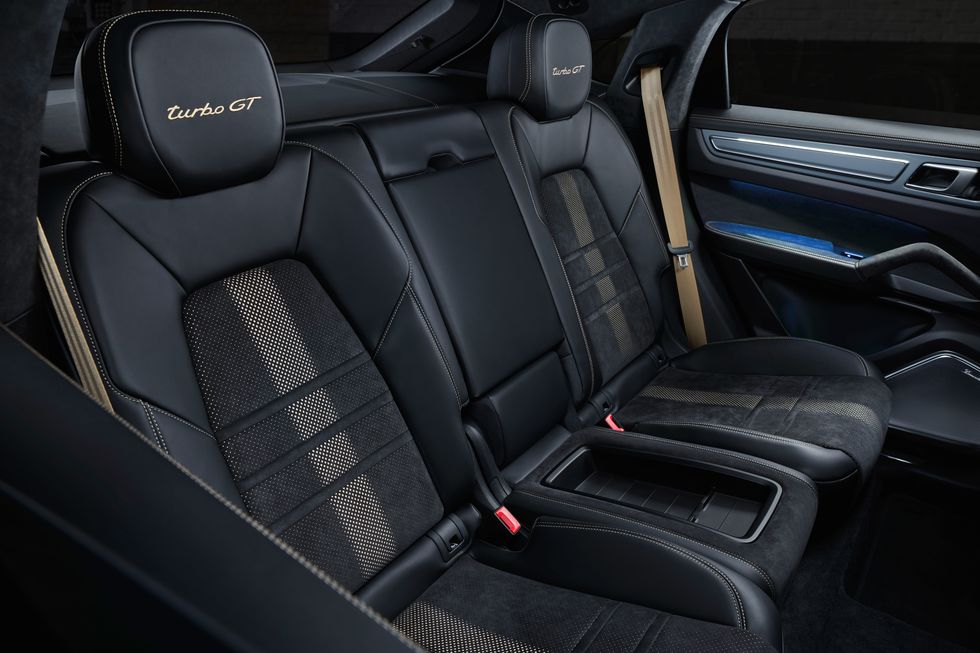 2022-porsche-cayenne-turbo-gt-coupe-interior-photo-rear-seats