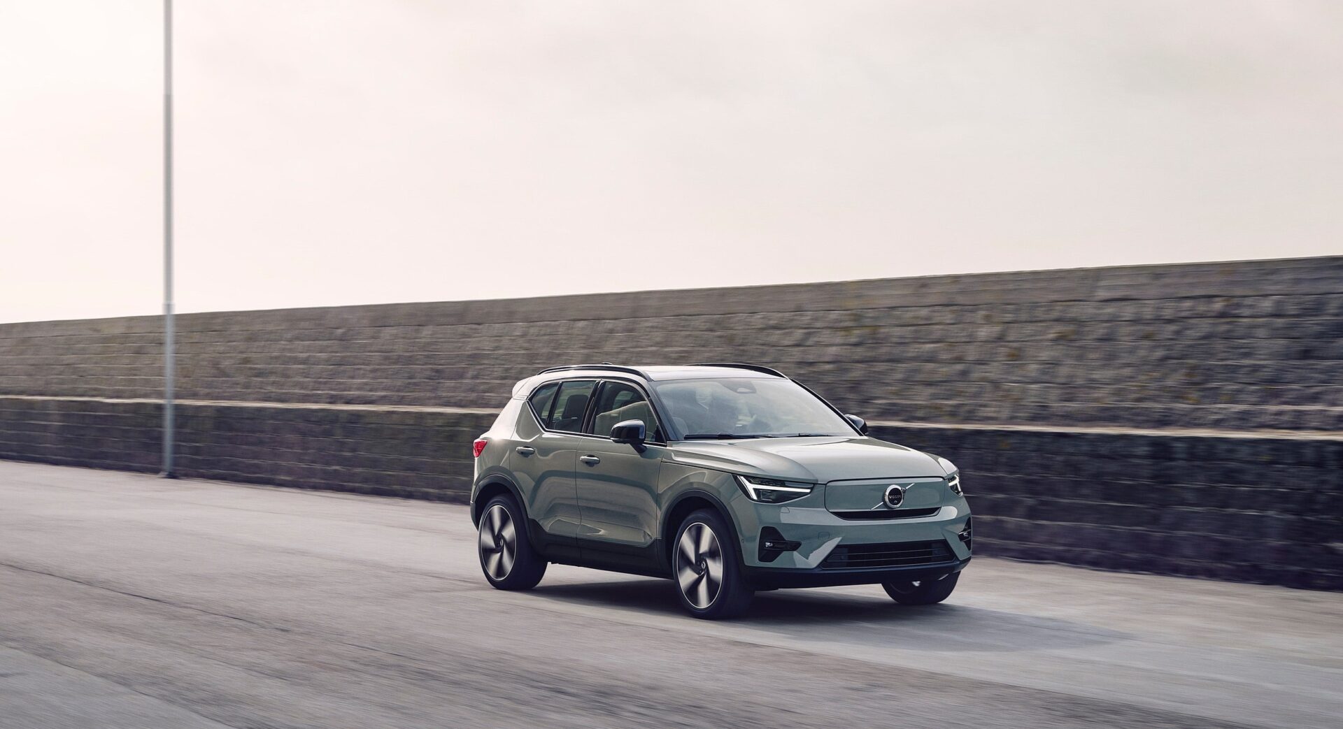 2023 Volvo XC40 Recharge Price, Range, Top Speed, 0-60 And Spec ...