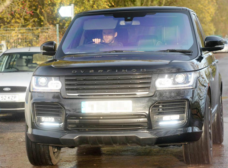 Wayne Rooney - Range Rover Evoque (Overfinch)
