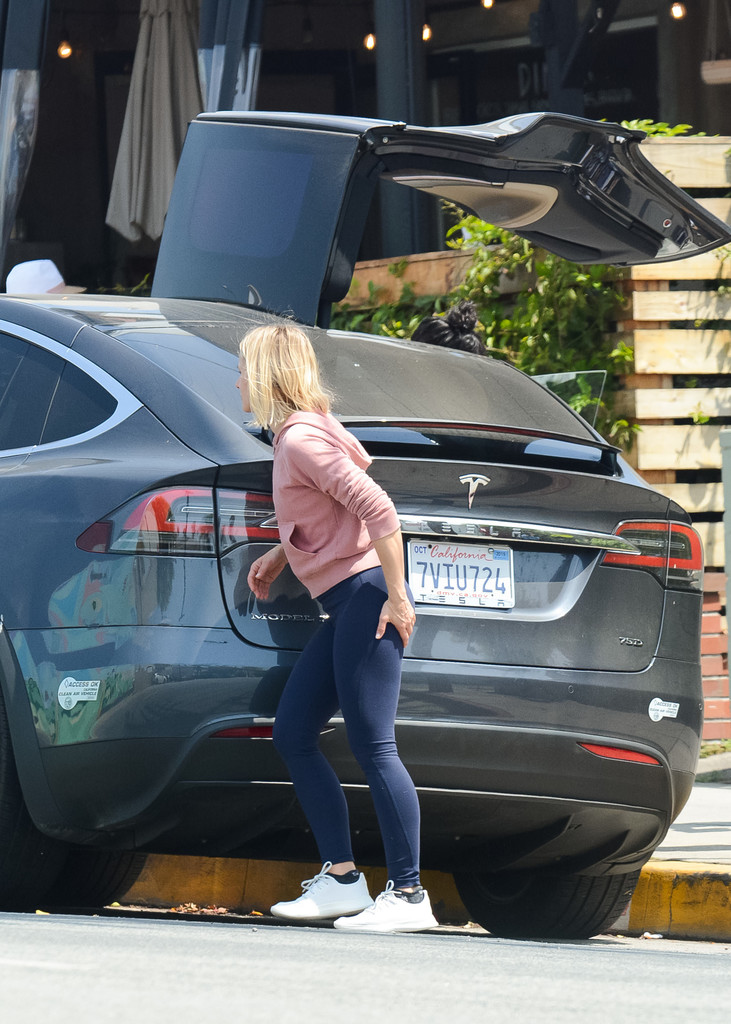 Kristen Bell - Tesla Model X