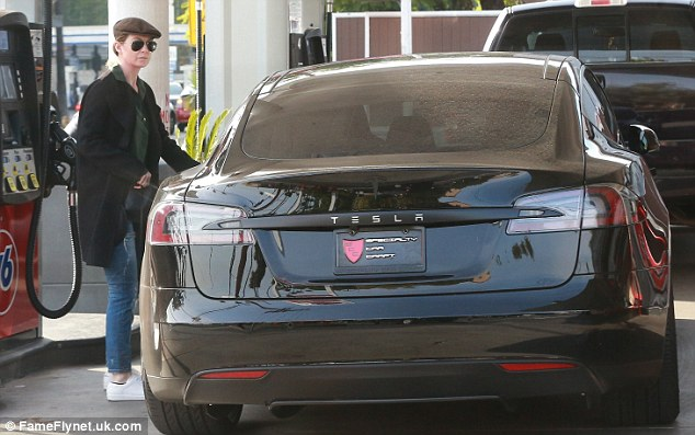 Ellen Pompeo - Tesla Model S