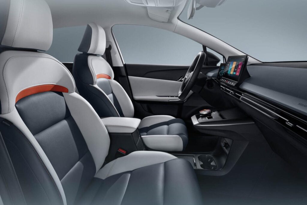 2023-MG-Mulan-Triumph-Edition-Interior-Front-Seats