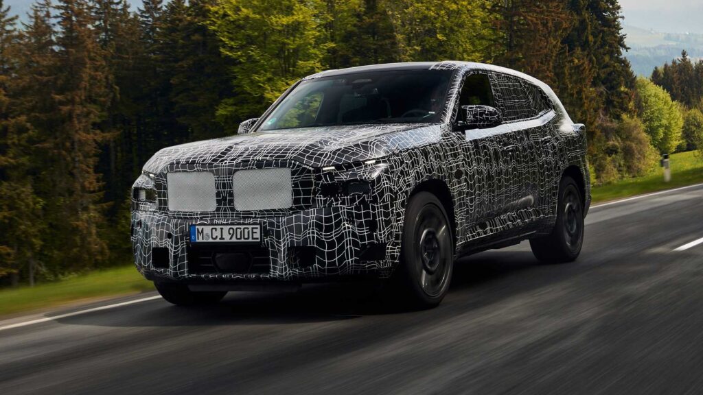 2023 Bmw Xm To Feature Illuminated Front Grille Teaser 21motoring