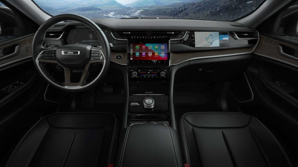 2023-jeep-grand-cherokee-4xe-30th-anniversary-edition-interior-dashboard