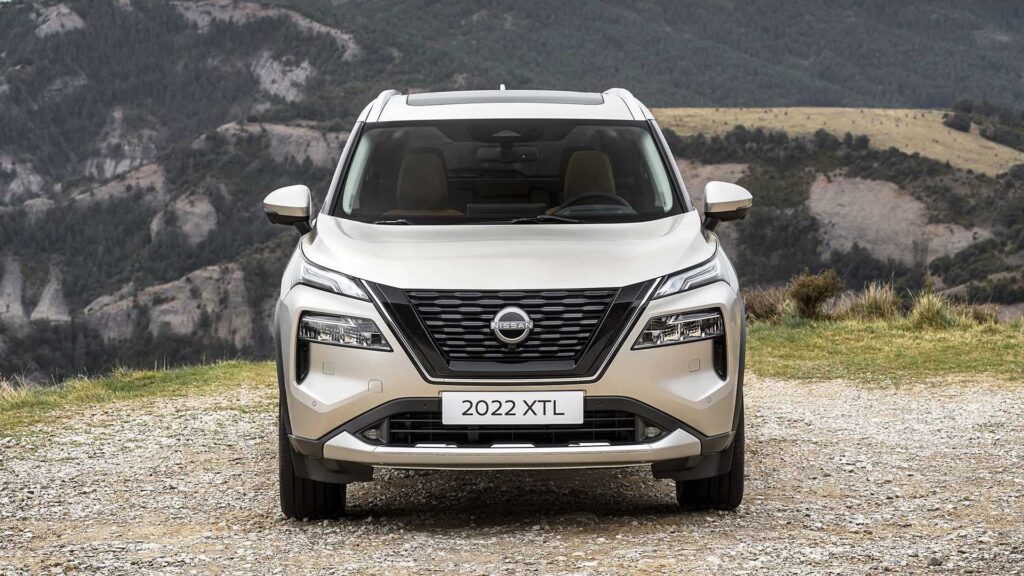 2023-nissan-x-trail-front-photo