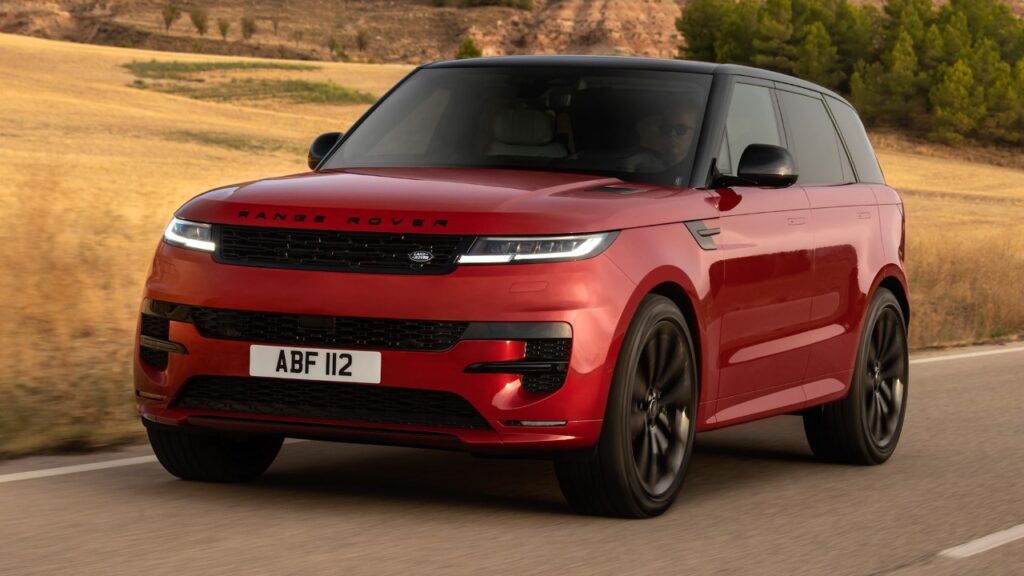 2023-range-rover-sport-in-red-moving-image