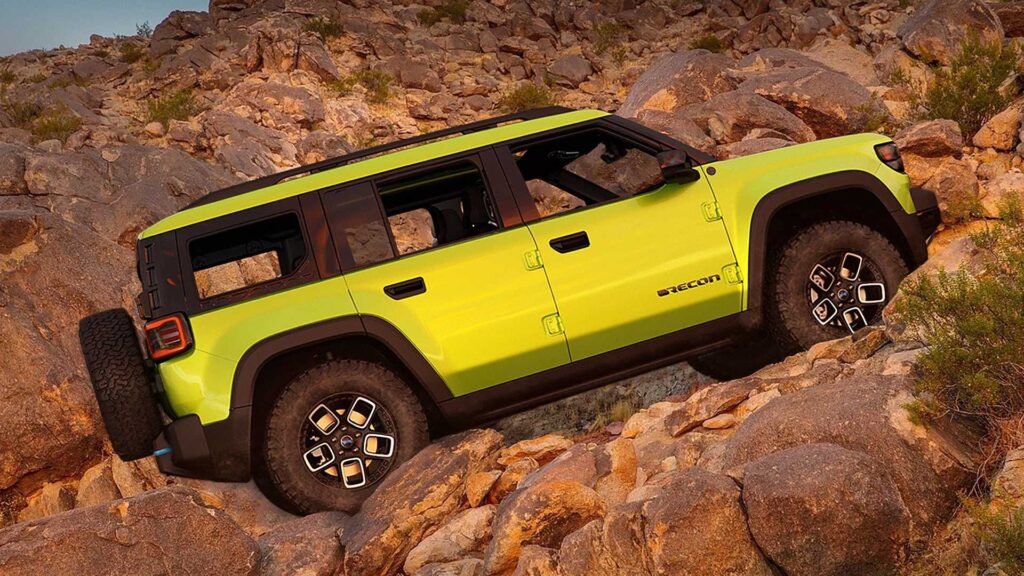 Jeep Reveals 2024 Recon, Wagoneer S, 2023 Avenger Electric SUVs