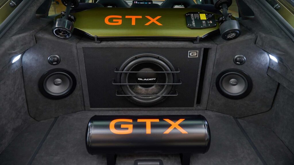 volkswagen-id.5-gtx-xcite-rear-speakers