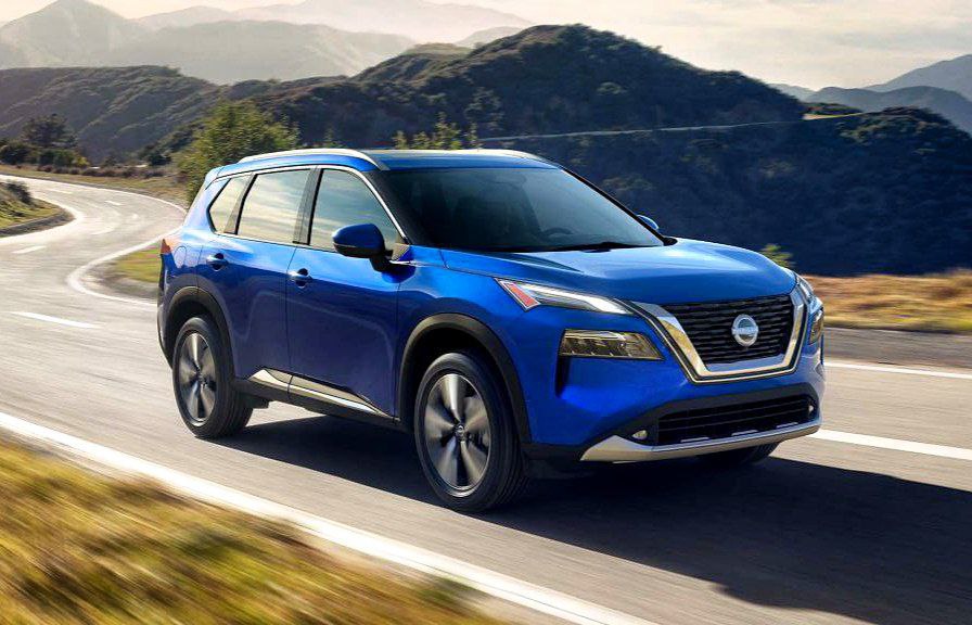 2022-nissan-rogue-in-blue-moving-image