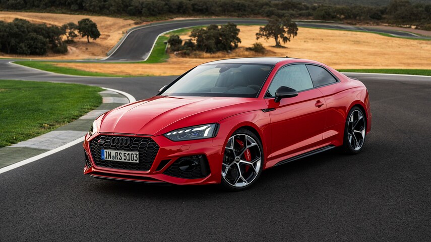 2023-audi-rs5-coupe-front-three-quarters