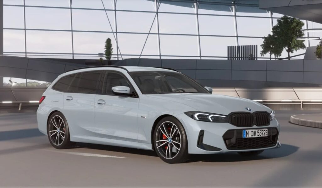 2023-bmw-3-series-touring-front-side-angle