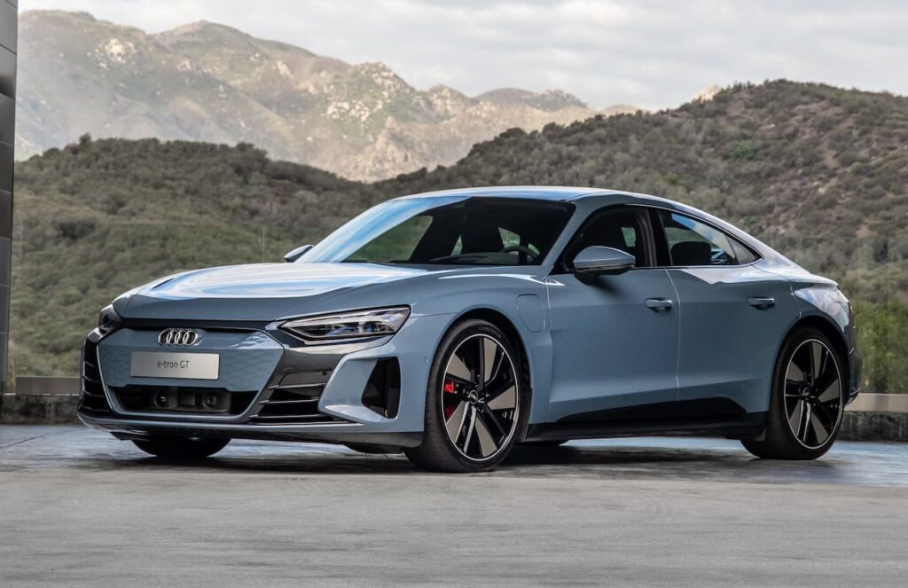 2023-audi-e-tron-gt-rs-front-side-angle-21motoring