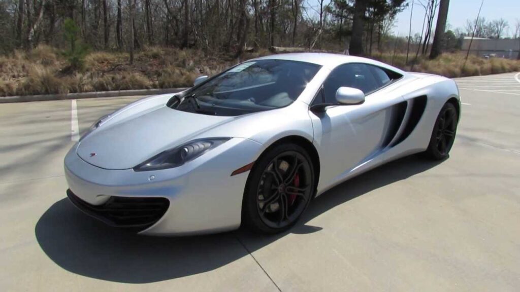 2012 McLaren MP4-12C  