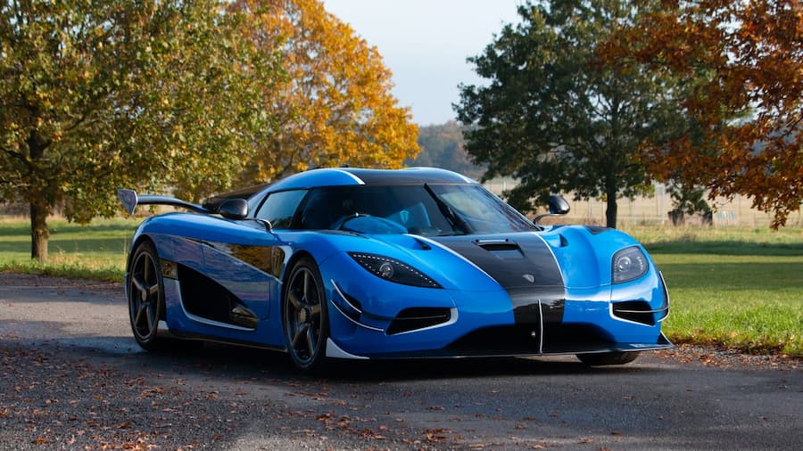 2018-koenigsegg-agera-rs-front-view-21motoring
