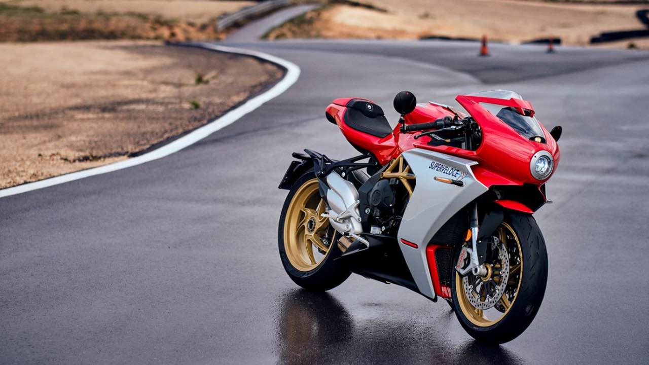 Top 10 Best Superbikes For Beginners