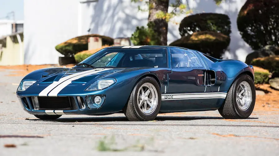 ford-gt-40-fast-and-furious-front-three-quarters