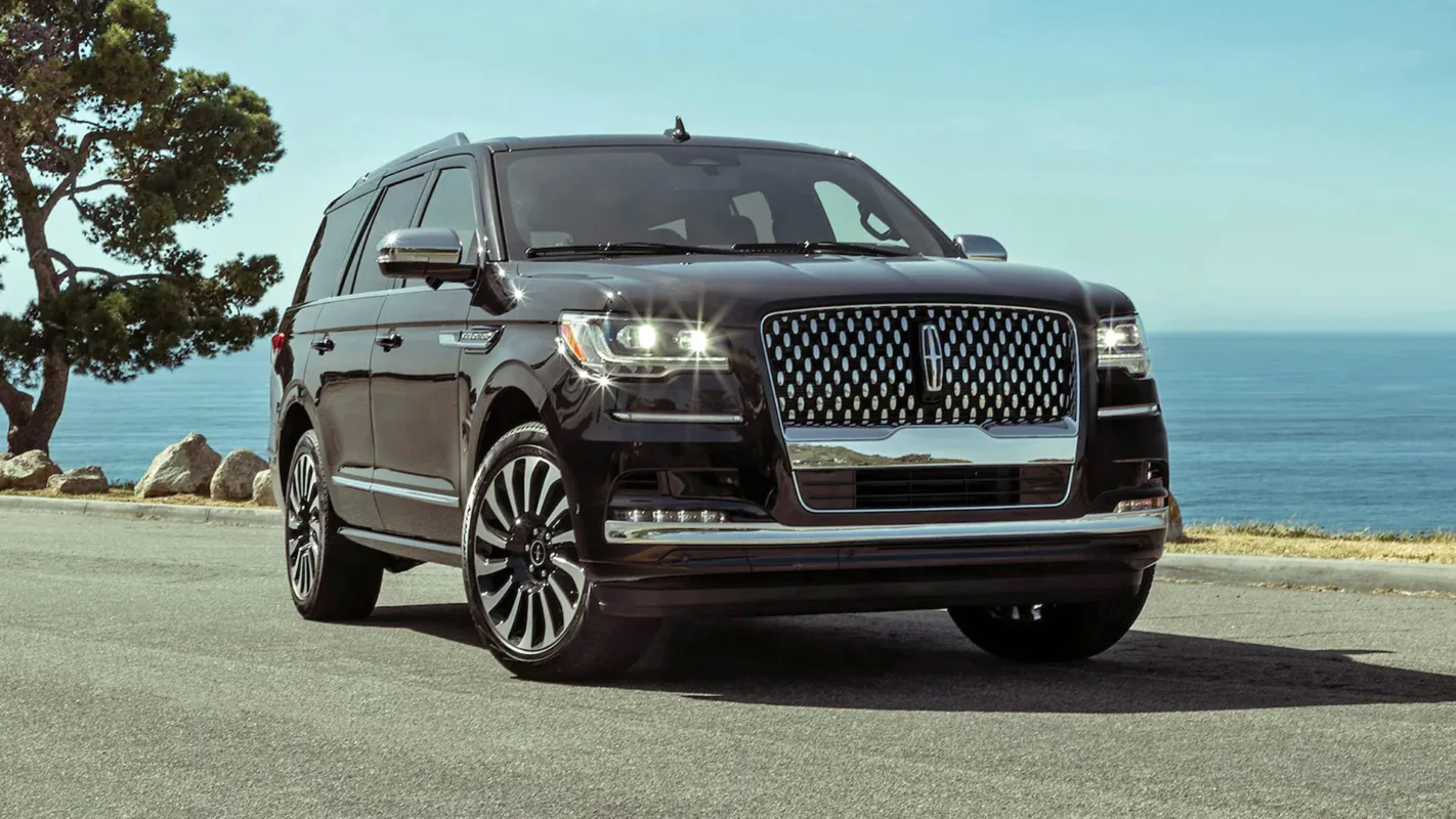 2023-Lincoln-Navigator-Specifications-and-Details
