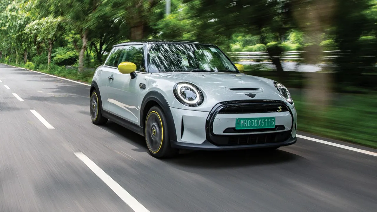 2022-Mini-Cooper-Electric