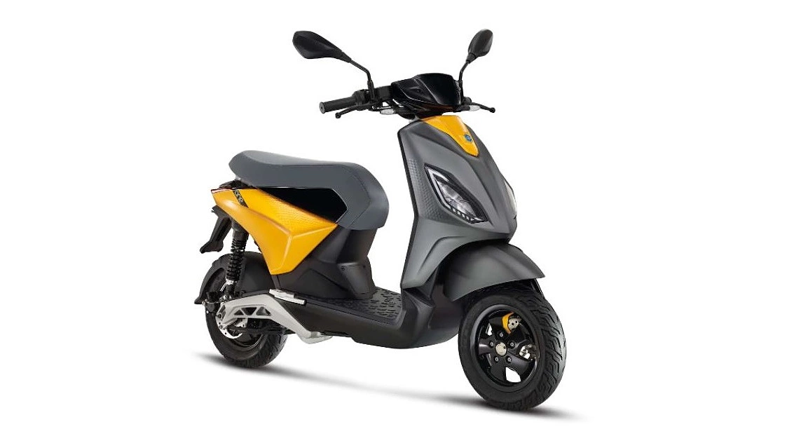 Piaggio-One-E-Scooter-Specifications-And-Details