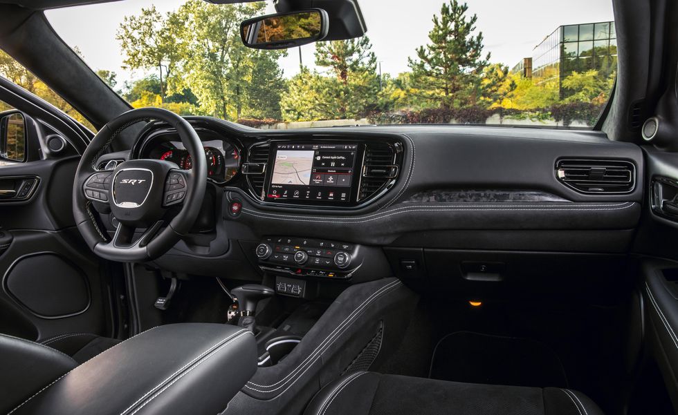 Dodge-Durango-SRT-Hellcat-Features