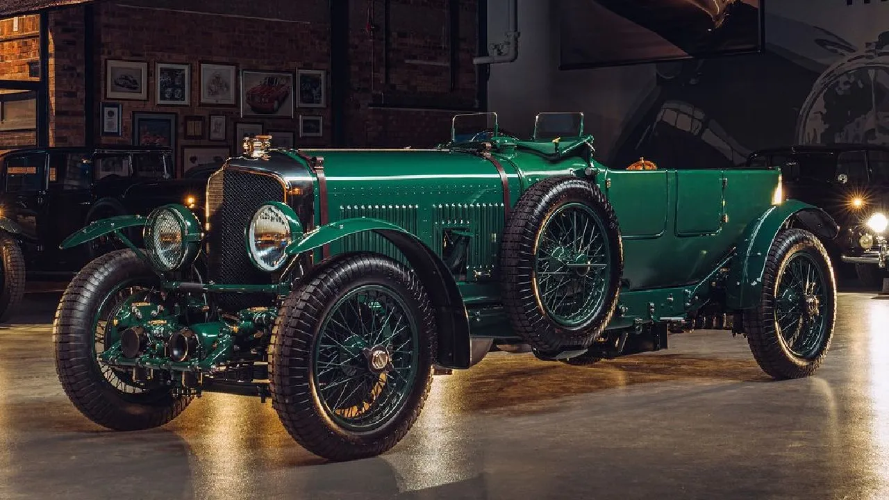 A-list-of-Top-10-Best-Car-Revealed-At-2023-Goodwood-Festival-Bentley-Speed-Six-Continuation-Series