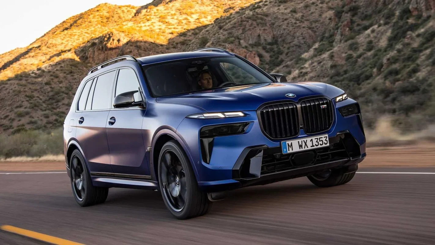  2023-BMW-X7