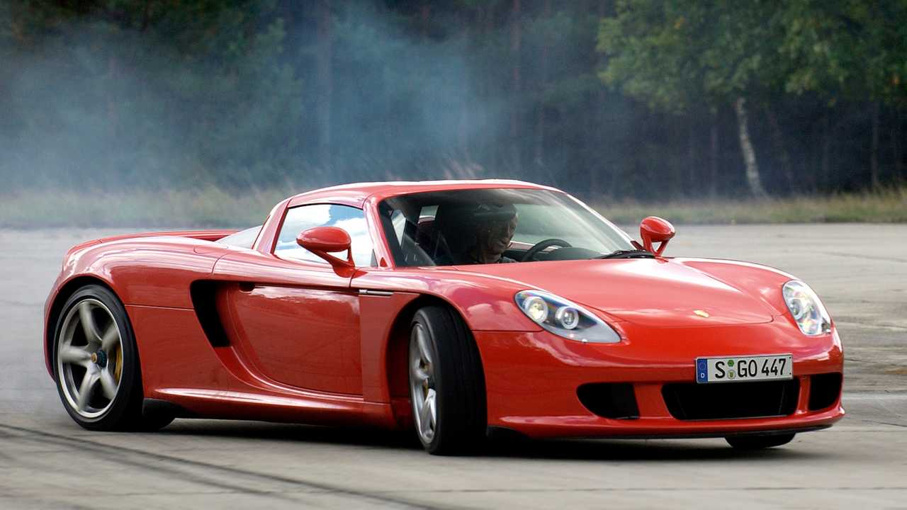 Porsche-Carrera-GT