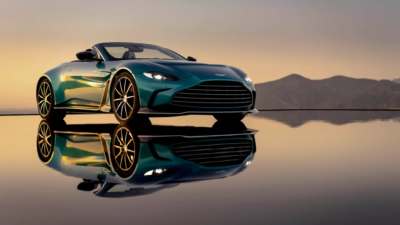 2023-Aston-Martin-Vantage