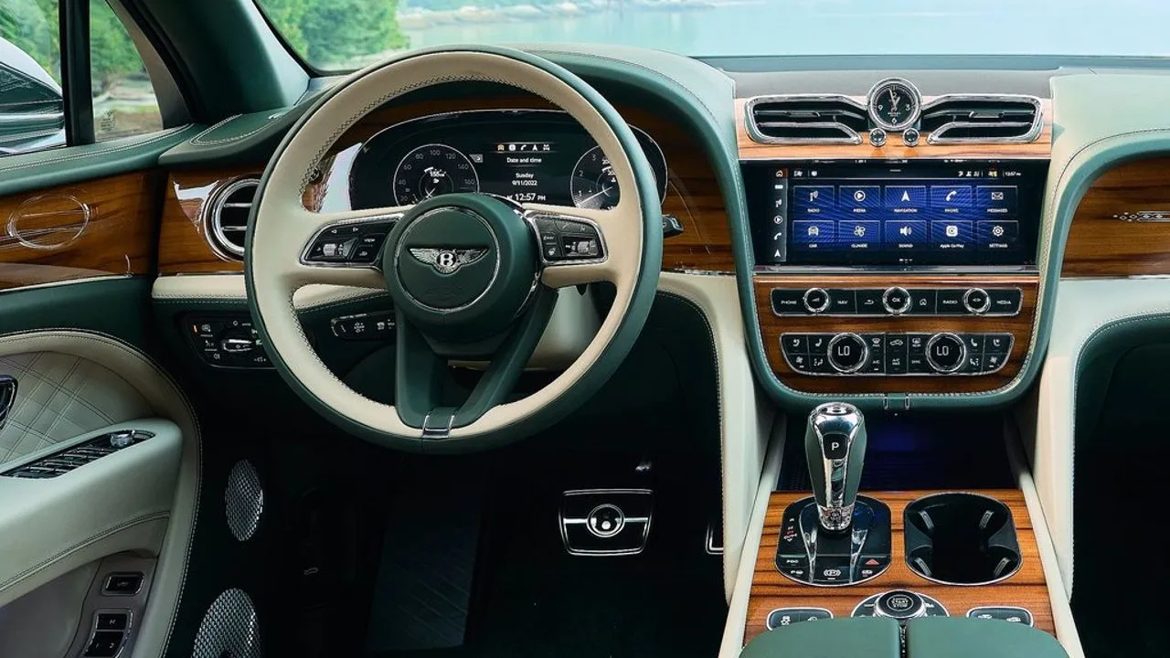 2024-Bentley-Bentayga-Features