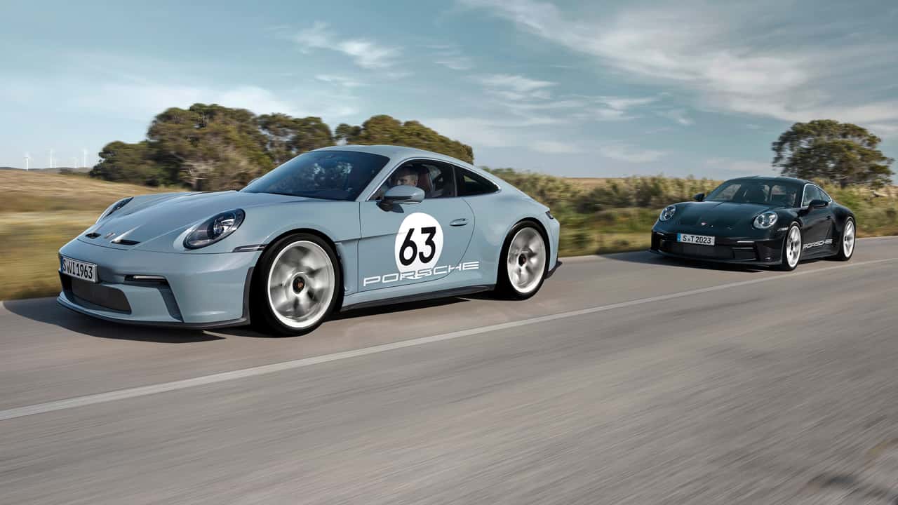 2024-Porsche-911-S/T-Performance