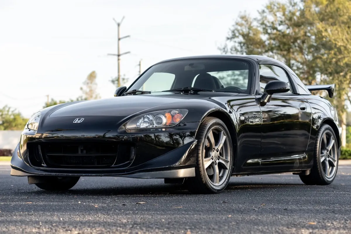 Top-10-Fastest-Honda-Cars-In-2023-Honda-S2000-CR