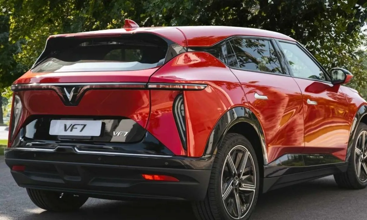 Vinfast VF 7 and VF 6 SUVs India Launch Date Confirmed