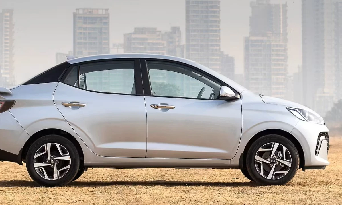 Hyundai Aura SX Variant Updated With New Features, Price Starts at ₹8.24 Lakh