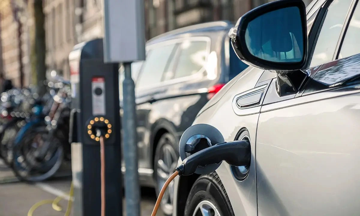 Electric Vehicles To Keep Lowest 5% GST Across All Segments