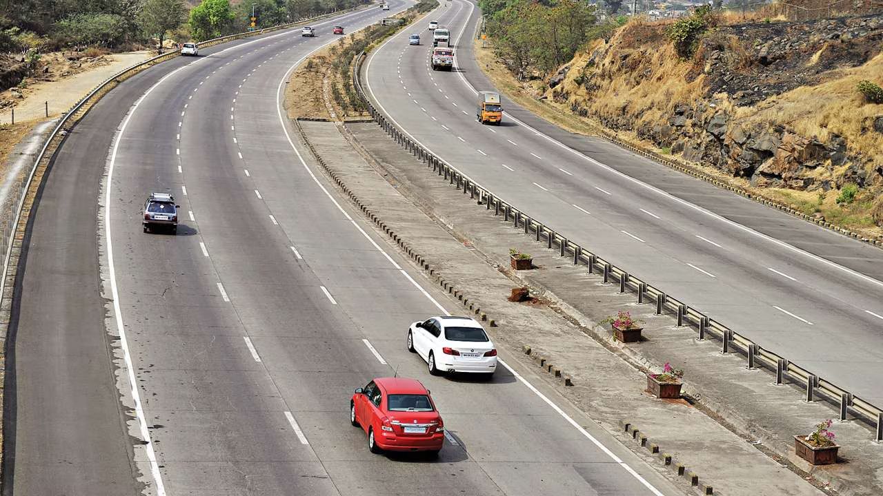 Mumbai-Pune Expressway