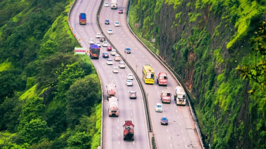 Pune Mumbai Expressway