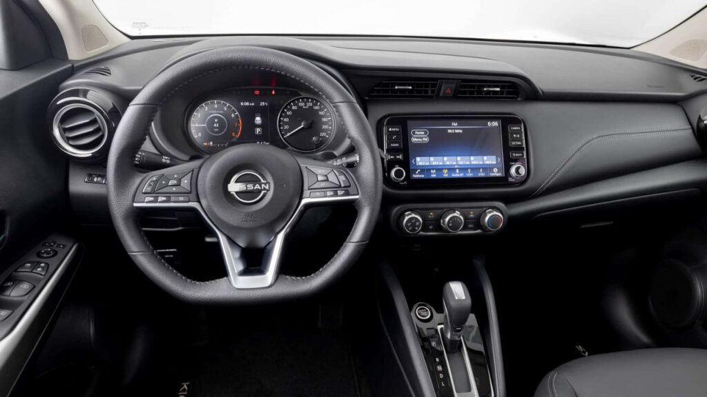 Nissan Tekton Expected Interior