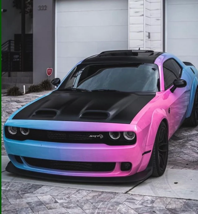 Dodge Challenger SRT Hellcat